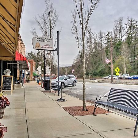 Saluda Main Street Retreat - Central Location! ภายนอก รูปภาพ