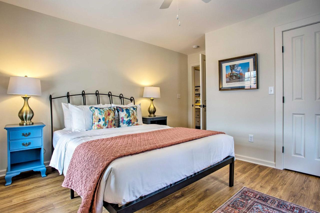 Saluda Main Street Retreat - Central Location! ภายนอก รูปภาพ