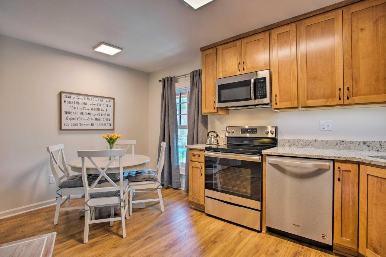 Saluda Main Street Retreat - Central Location! ภายนอก รูปภาพ